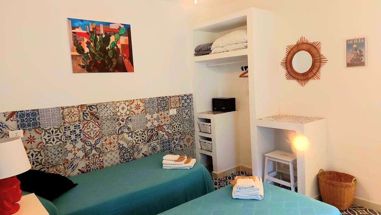 Vfh Villa Flavia Eco B&B - 50 Metri Dal Mare Santa Flavia Dış mekan fotoğraf