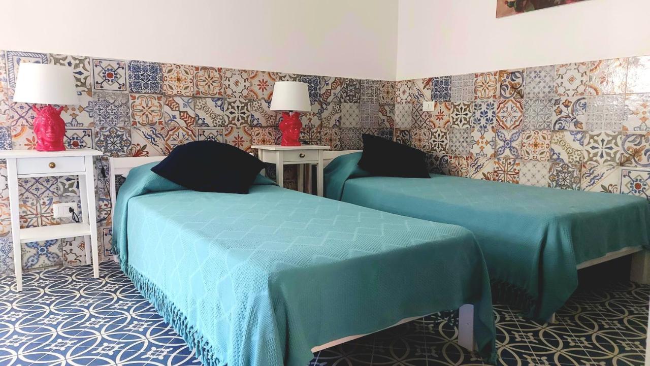 Vfh Villa Flavia Eco B&B - 50 Metri Dal Mare Santa Flavia Dış mekan fotoğraf