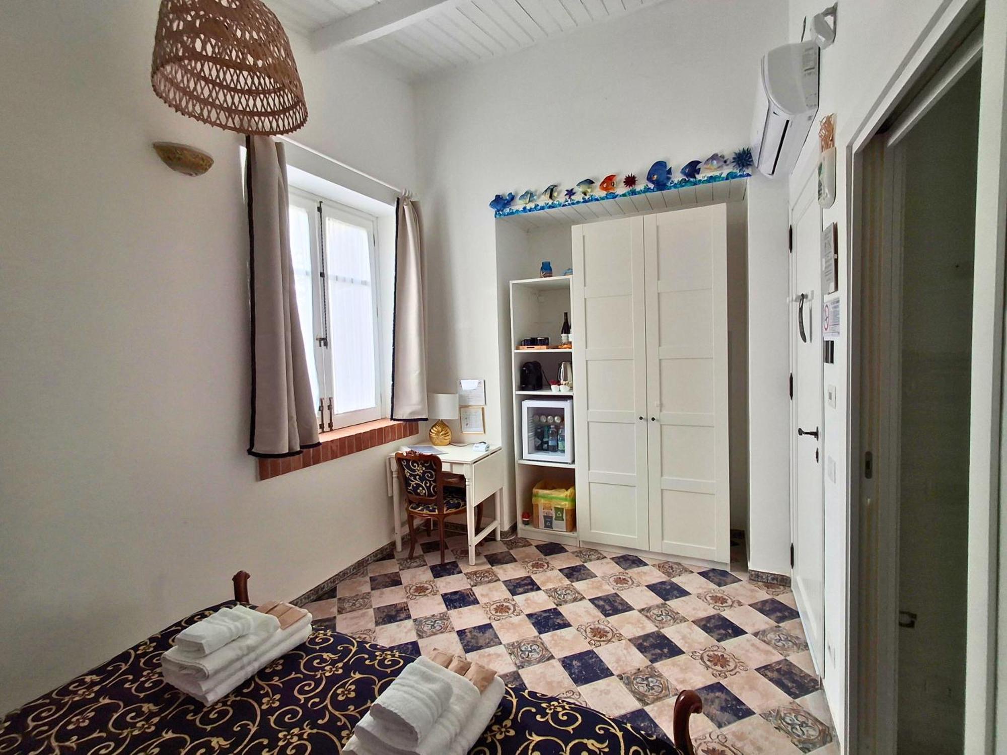Vfh Villa Flavia Eco B&B - 50 Metri Dal Mare Santa Flavia Dış mekan fotoğraf
